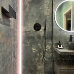 Habemus Loft -the Circle Raffinato Ed Esclusivo Art-loft Open Space Nel Cuore Storico Pedonale Di Appartement