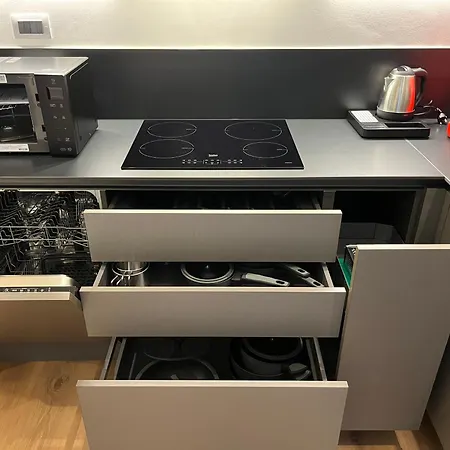 Habemus Loft -the Circle Raffinato Ed Esclusivo Art-loft Open Space Nel Cuore Storico Pedonale Di * Terst