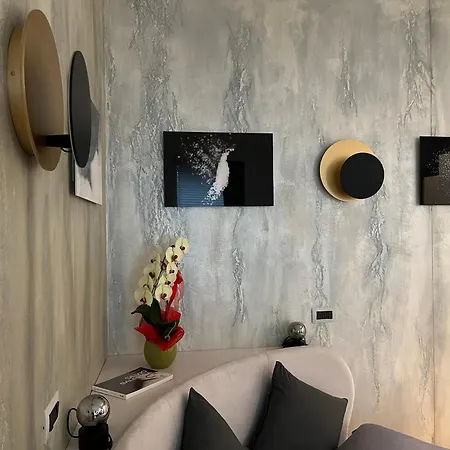 Habemus Loft -the Circle Raffinato Ed Esclusivo Art-loft Open Space Nel Cuore Storico Pedonale Di * Триест