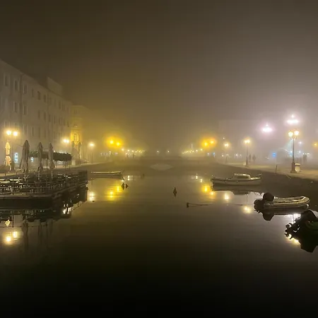 Apartmán Habemus Loft -the Circle Raffinato Ed Esclusivo Art-loft Open Space Nel Cuore Storico Pedonale Di Terst