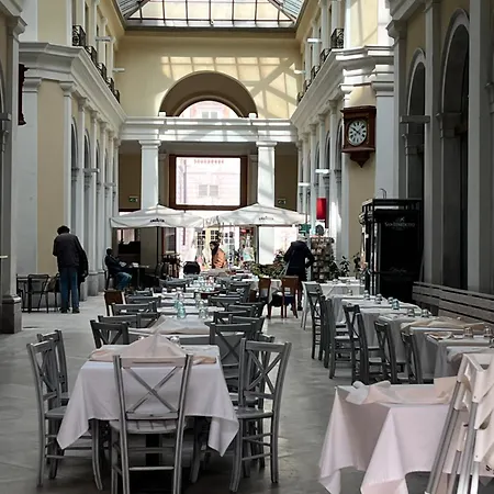 Habemus Loft -the Circle Raffinato Ed Esclusivo Art-loft Open Space Nel Cuore Storico Pedonale Di *